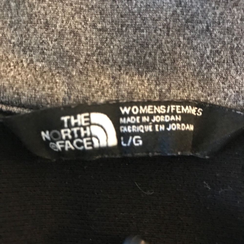 North Face 1/4 Zip Pullover. Large - image 5